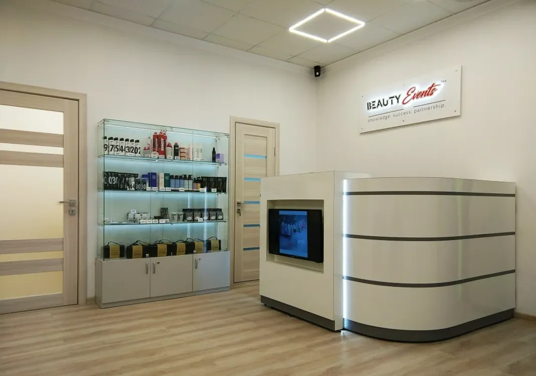 Салон красоты Color bar Екатеринбург, Мамина-Сибиряка, 101 фото 2