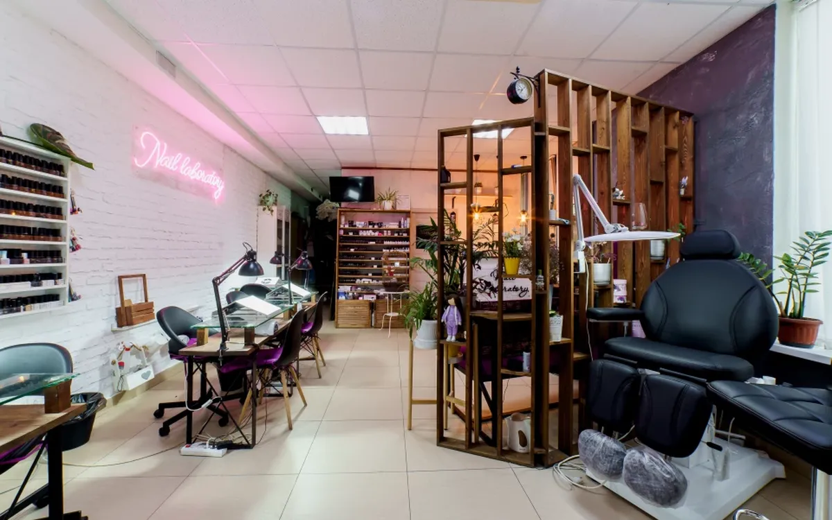 Ногтевая студия Nail labоratory Нижний Новгород, бульвар Мира, 17А фото 3